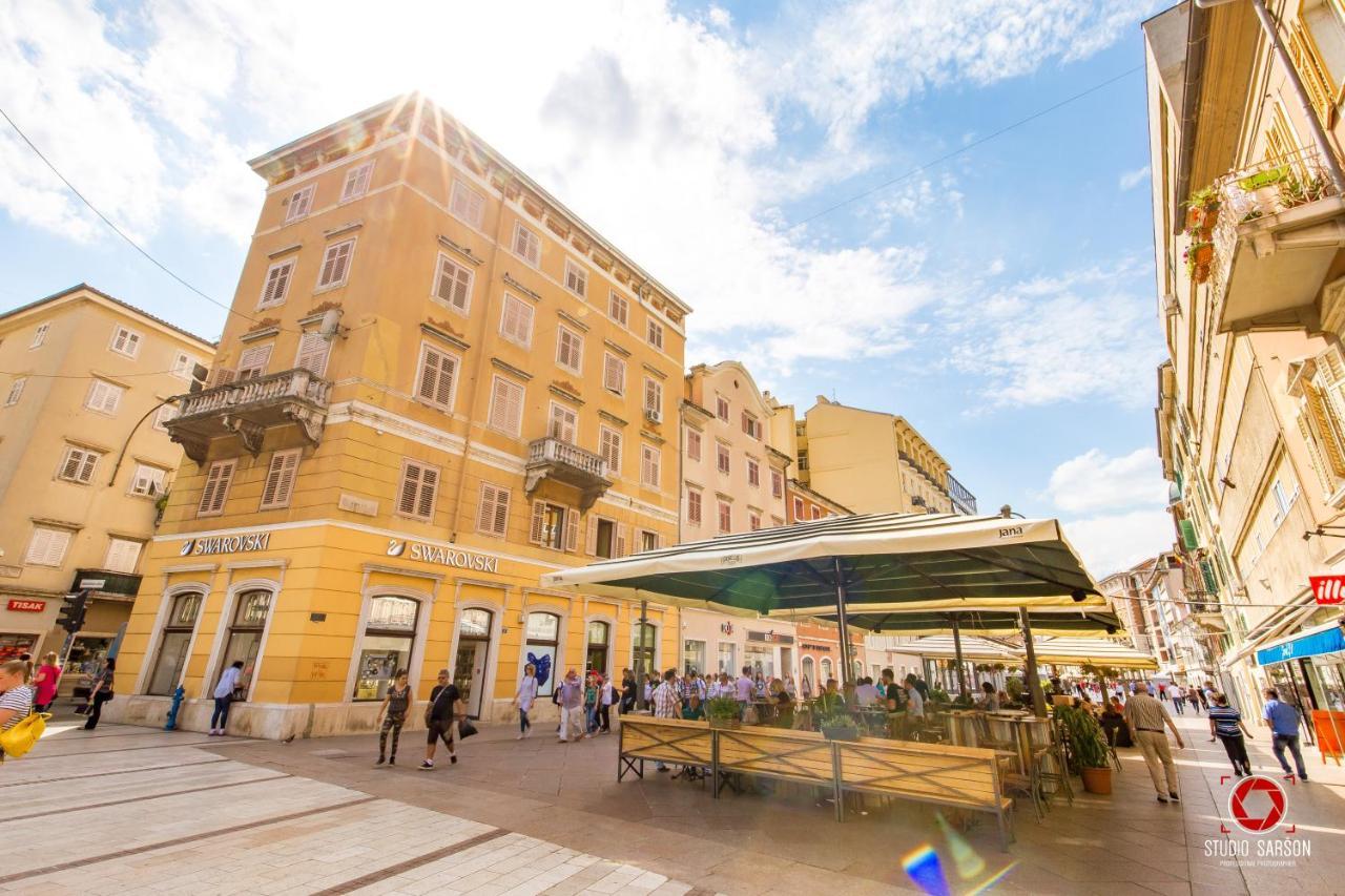 Apartment Gold River Rijeka Buitenkant foto
